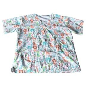 UA Scrubs Day at the Zoo White Animal Print V-Neck Scrub Top Medium PC62DZW